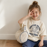 Thumbnail for BearPlay – Confort et élégance – T-shirt oversize avec imprimé « Winter Skate »