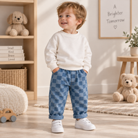 Thumbnail for DenimCheck – Confortable et tendance – Pantalon pour enfant à motifs carrés