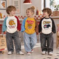 Thumbnail for LittleRetro – Cool et tendance – T-shirt à manches longues pour enfant avec imprimé graphique