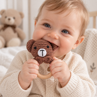 Thumbnail for CuddleRattle – Doux et ludique – Hochet pour bébé au crochet avec anneau en bois
