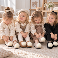 Thumbnail for SoftSteps –  Chaudes et douillettes – Chaussures pour filles avec pompon en peluche