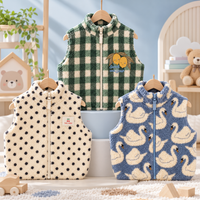 Thumbnail for TinyWarm – Douillet et confortable – Gilet en peluche pour enfant