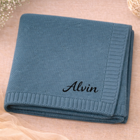 Thumbnail for Personalized Baby Blanket – Douce et unique – Couverture en coton personnalisée et brodée