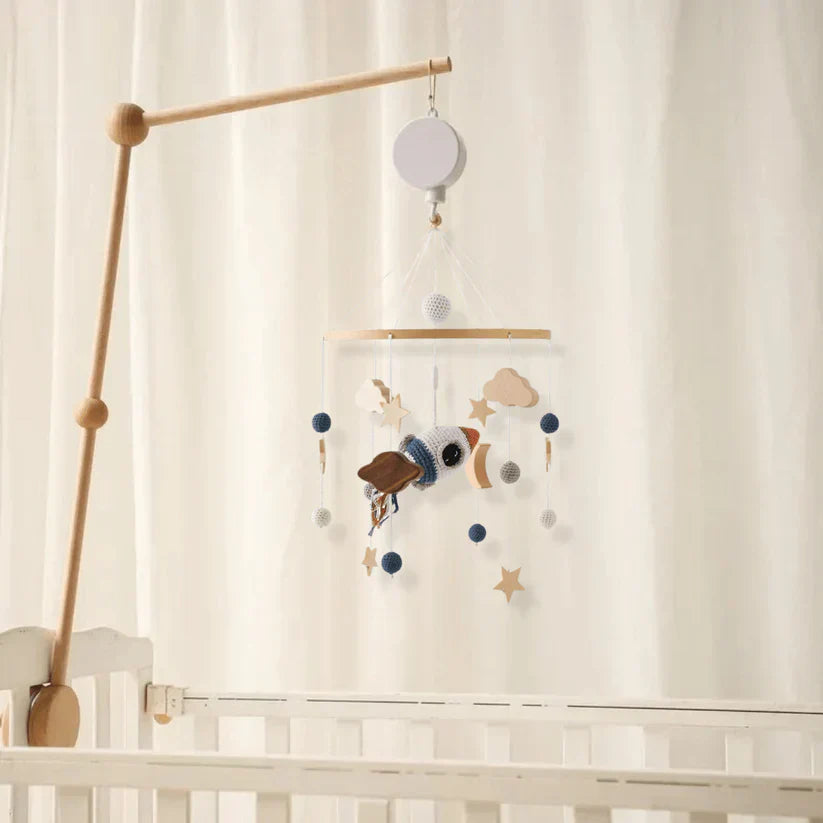 LittleNest – Repos naturel – Mobile pour bébé en bois