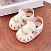 TinyPetals – Confort et style – Sandales pour bébé avec broderies florales