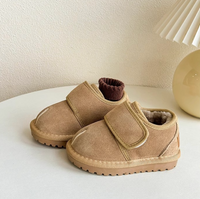 Thumbnail for CozyStep Kids – Chaudes et autonomes – Chaussures à velcro Djamena