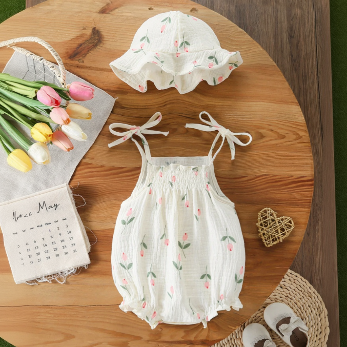 LittleBlossom – Confort et élégance estivaux – Body-sling pour bébé avec chapeau