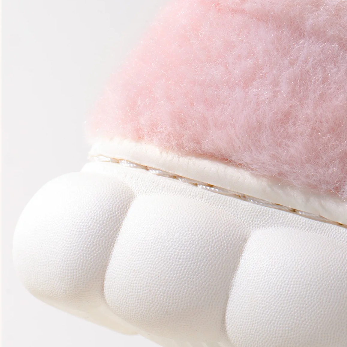 SnuggleKitty – Chaleur et sécurité – Chaussons pour enfants en forme de chat