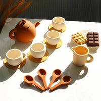 Thumbnail for MiniBrew – Ludique et éducatif – Service à thé en silicone
