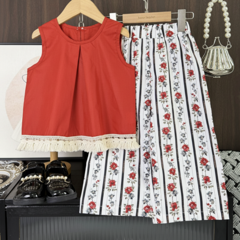 Sleeveless Tops & Pants – Douceur et élégance – Ensemble d'été pour enfants