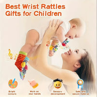 Thumbnail for Wrist Rattle and Socks – Motricité et jeu – Hochets pour bébés (lot de 4)