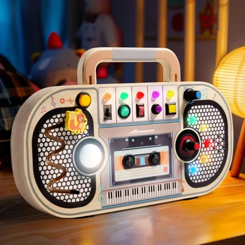 Wooden Busy Board – Motricité et interactivité – Tableau d'activités musicales