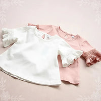 Thumbnail for Girls Trumpet Sleeve Top – Élégance et confort – Manches en dentelle