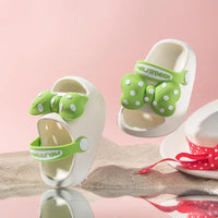 Thumbnail for Mini Fashion – Gaieté et sécurité – Chaussons de plage à pois