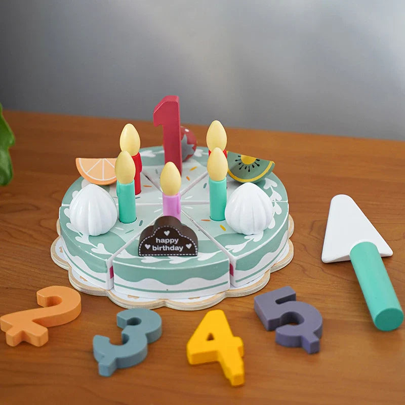 TinyChef – Éducatif et amusant – Set de cuisine en bois avec gâteau et accessoires