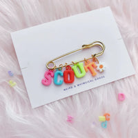 Thumbnail for Personalized Charm Pin – Personnalisée et élégante – Broche avec prénom