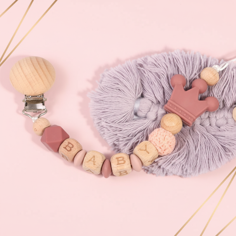 Personalized Pacifier Chain – Sécurité et élégance - Attache-sucette personnalisée