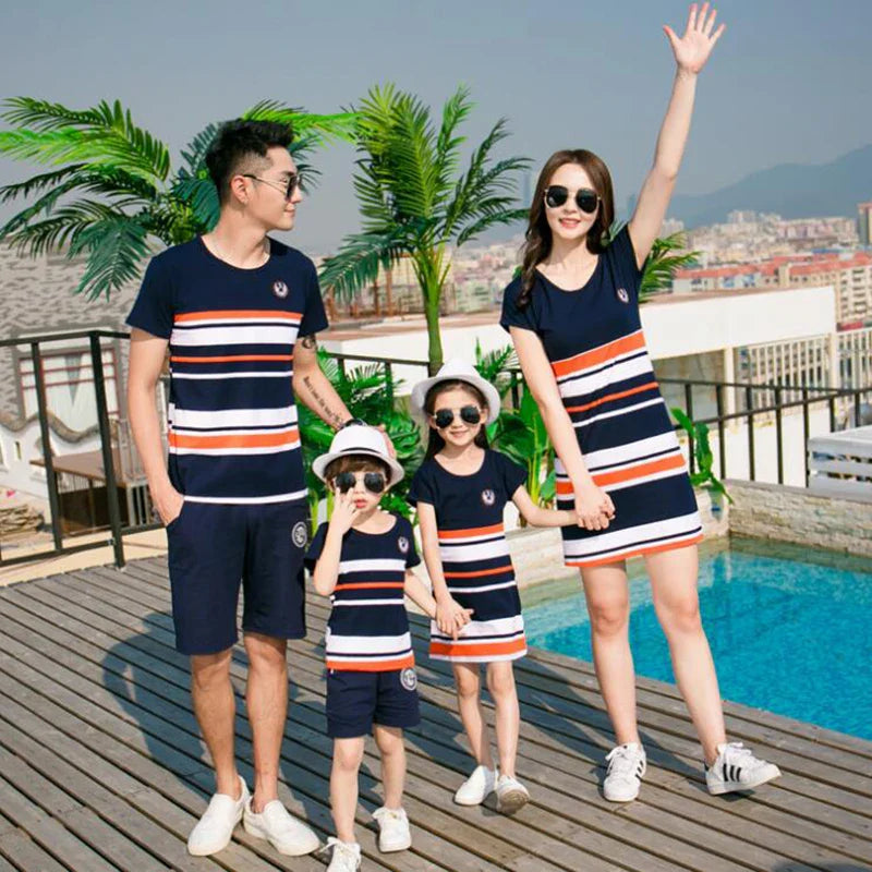 Mini Fashion™ - Ensemble familial rayé