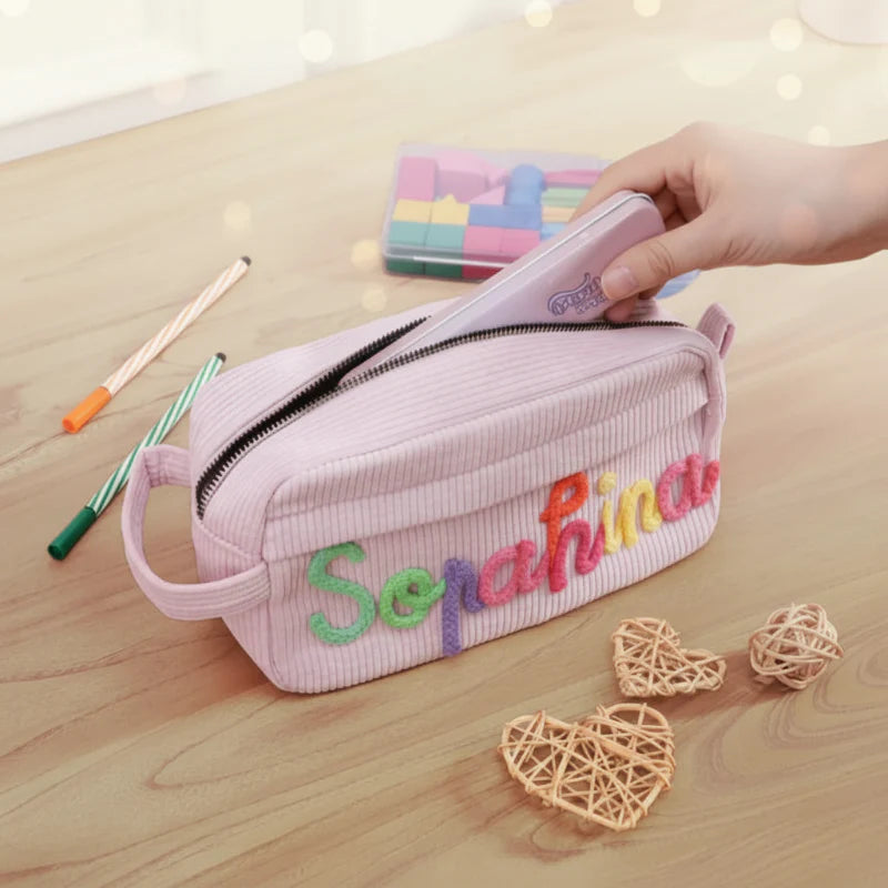 SchoolJoy – Pratique et personnel – Trousse personnalisée