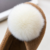 Thumbnail for SoftSteps –  Chaudes et douillettes – Chaussures pour filles avec pompon en peluche