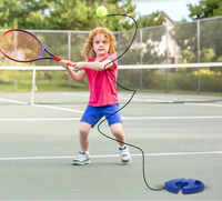 Thumbnail for SoloServe – Indépendant et amusant – Système d'entraînement pour le tennis en extérieur